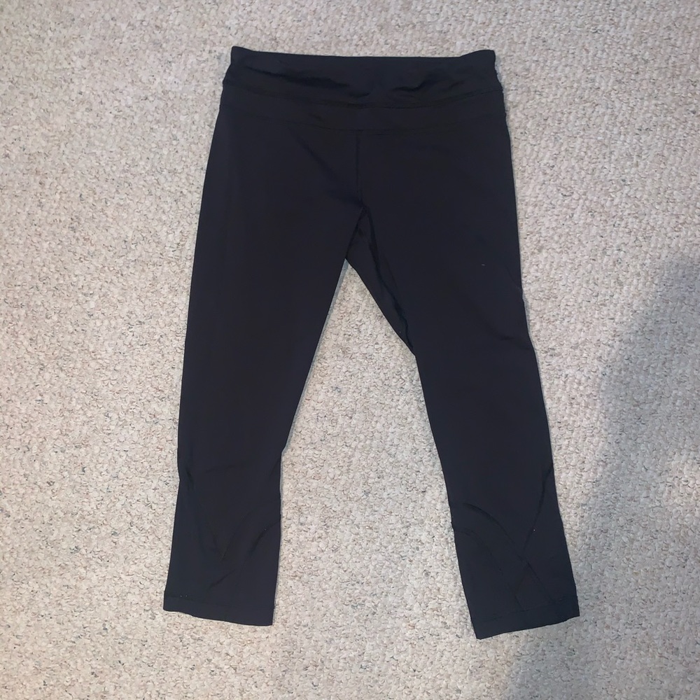 Lululemon leggings size 8